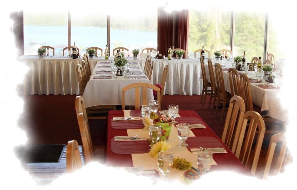 Lac Le Jeune Resort & Nature Centre Камлупс Екстериор снимка