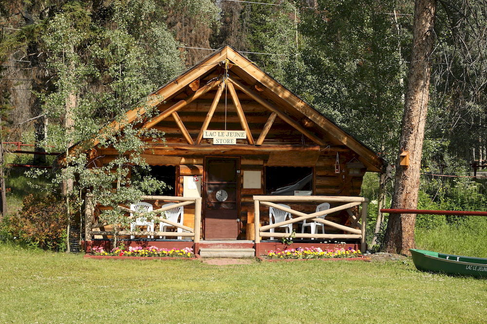 Lac Le Jeune Resort & Nature Centre Камлупс Екстериор снимка